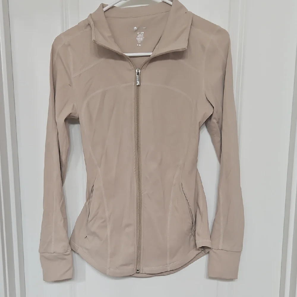 BuffBunny Zip Up Jacket - Picture 3 of 7